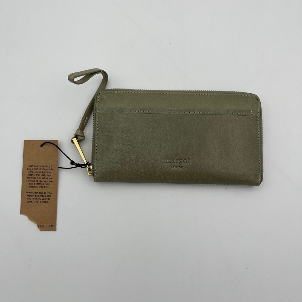 Margot New York Wallet Womens OS Sage Green Gabby Ziparound Leather Wristlet NEW